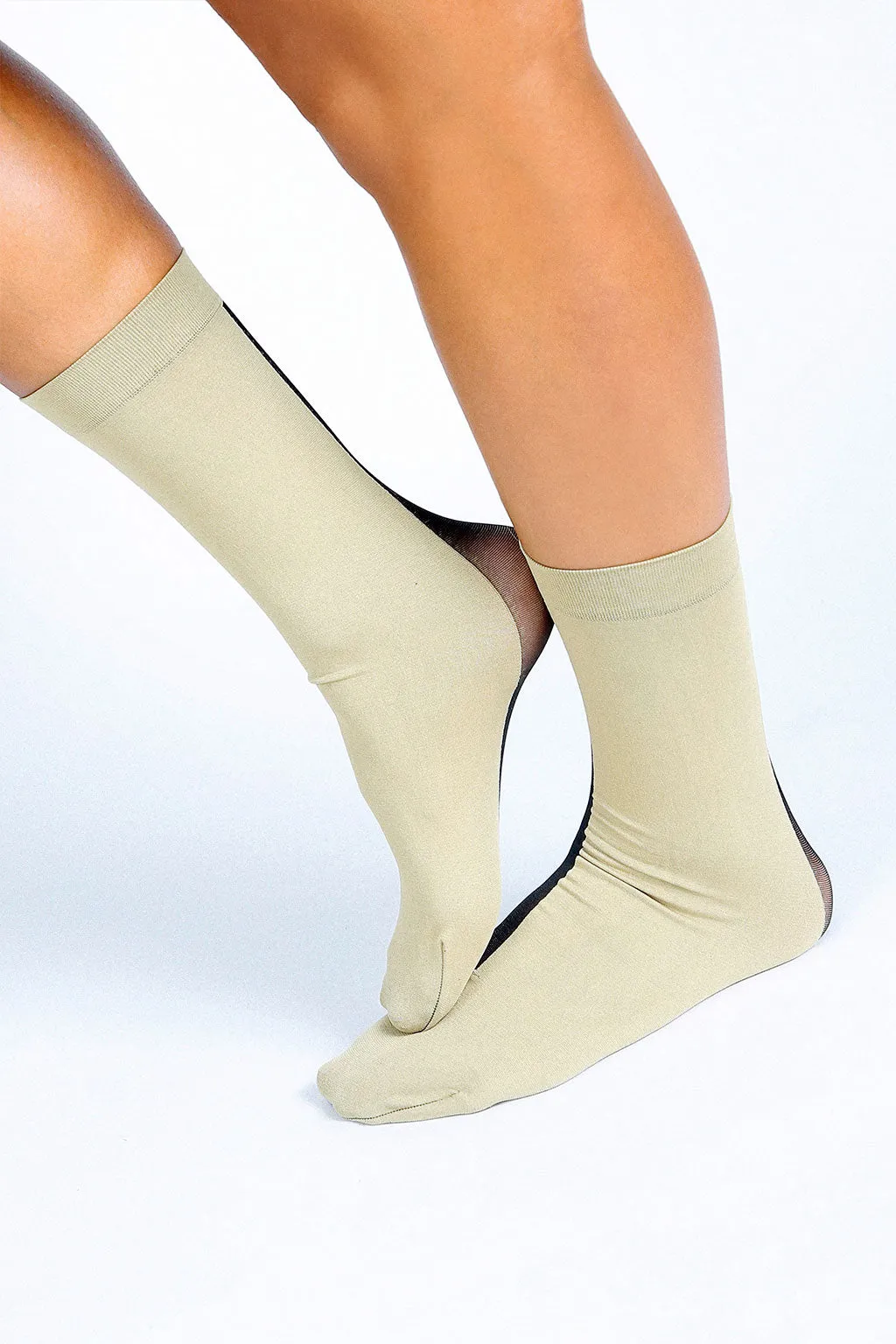 Dual Color Block Nylon Ankle Sock