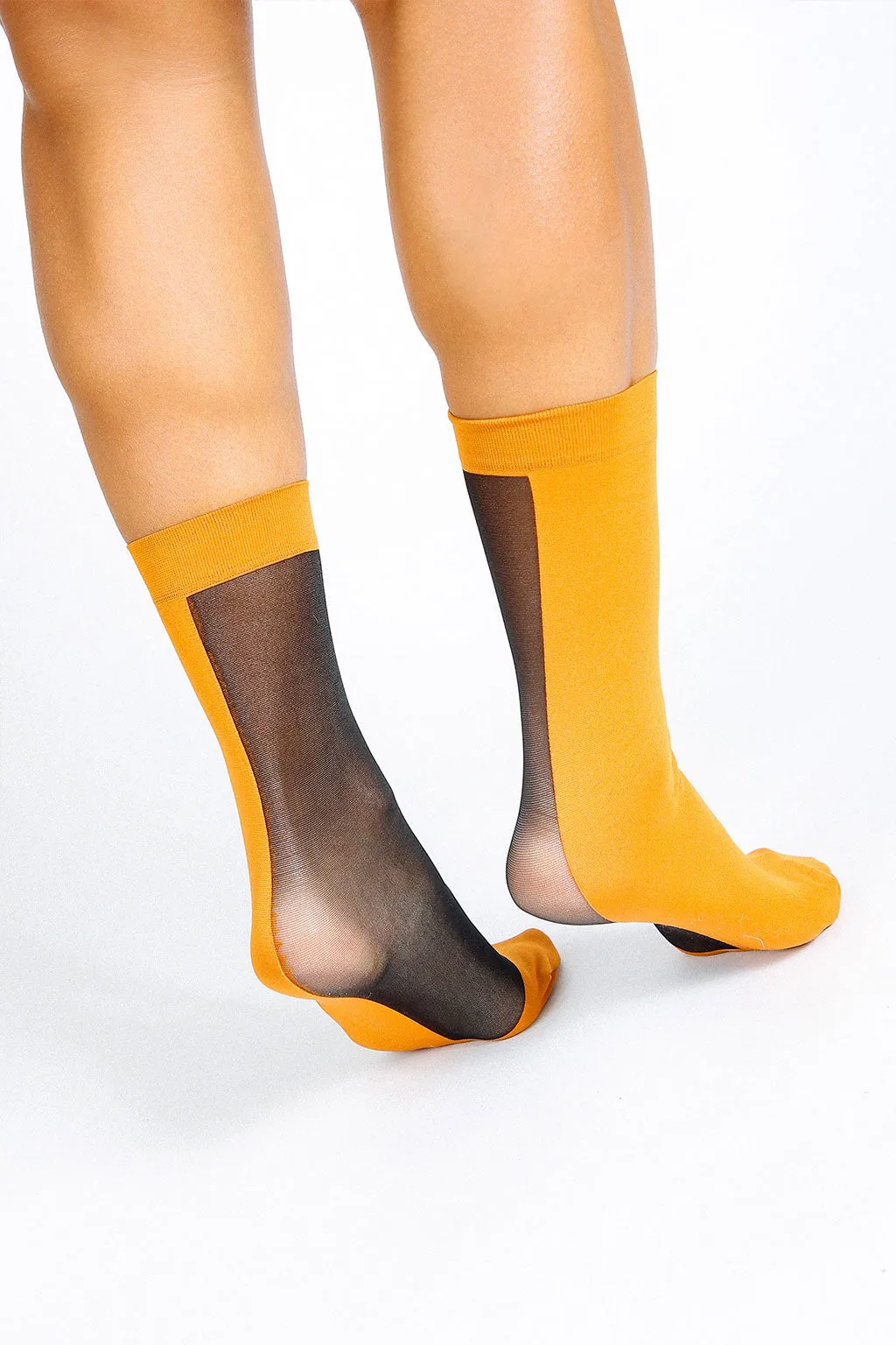 Dual Color Block Nylon Ankle Sock