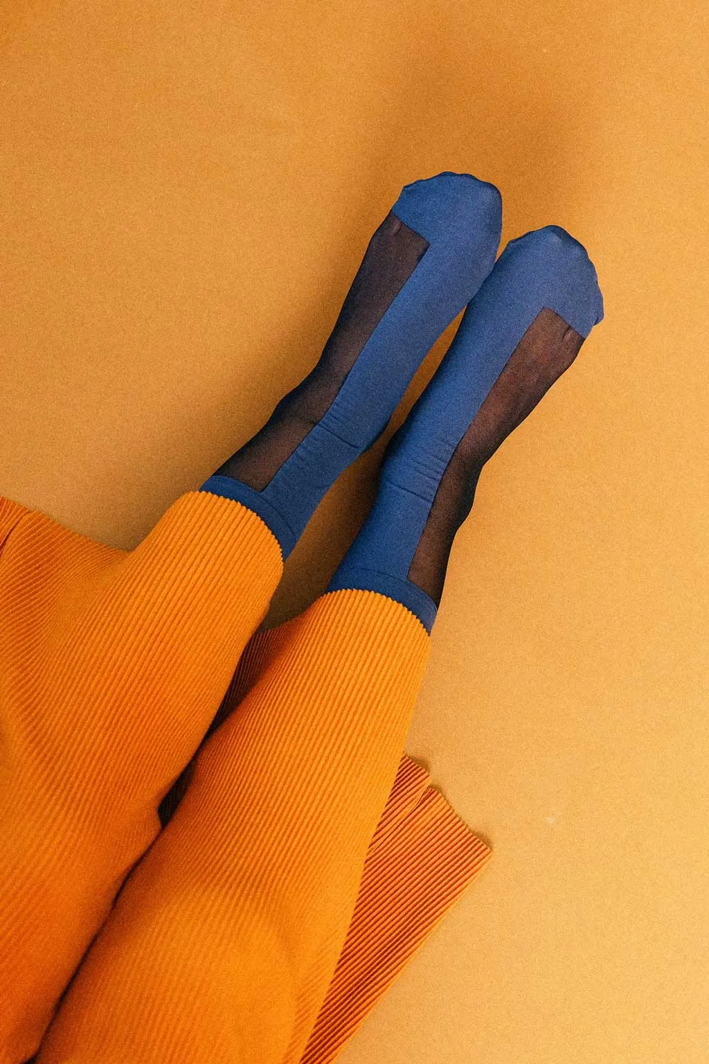 Dual Color Block Nylon Ankle Sock