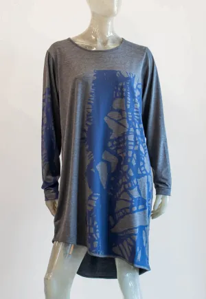Moyuru Tunic Graphic Print Dress