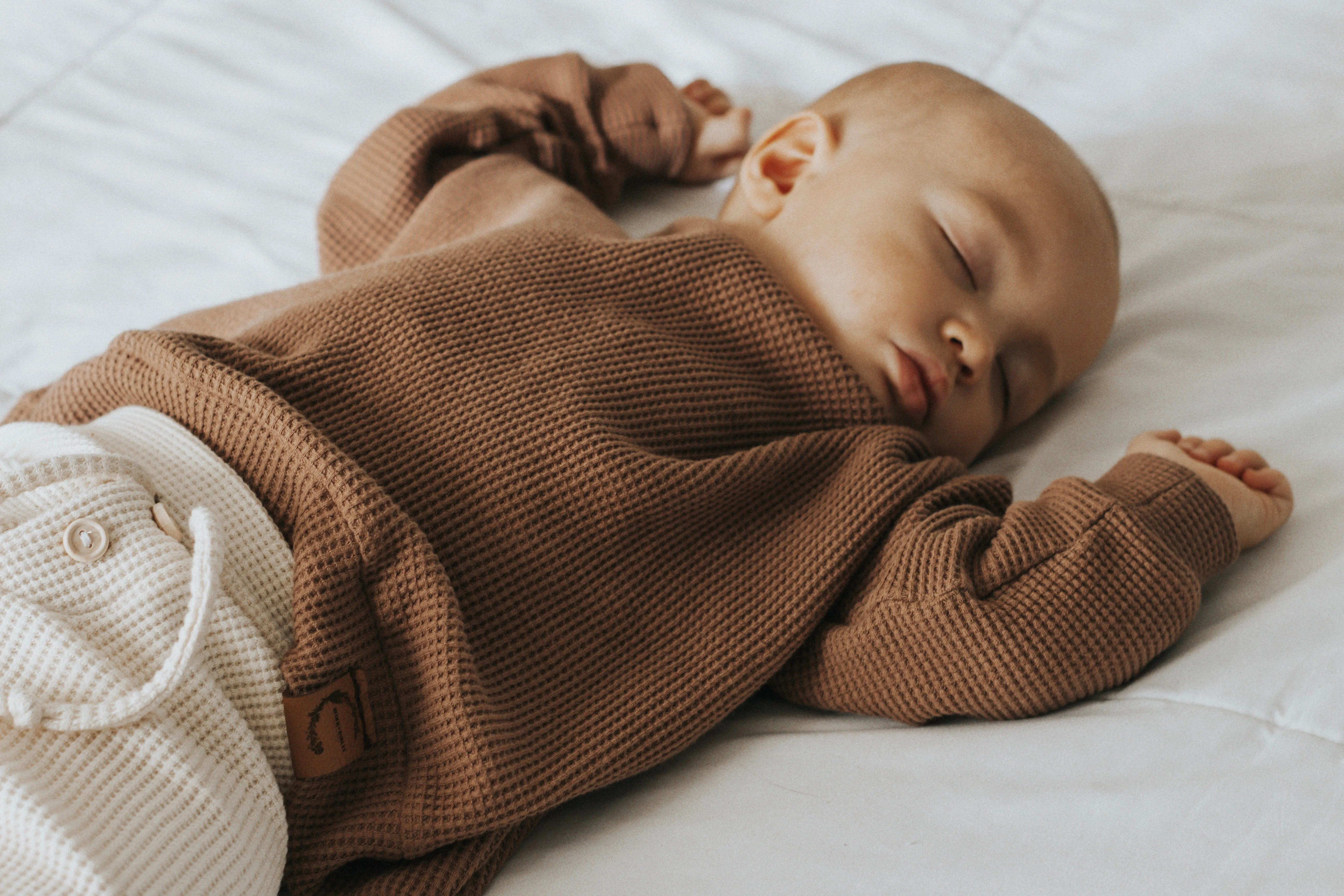 Organic Waffle Knit Crew Neck Pullover - Brown