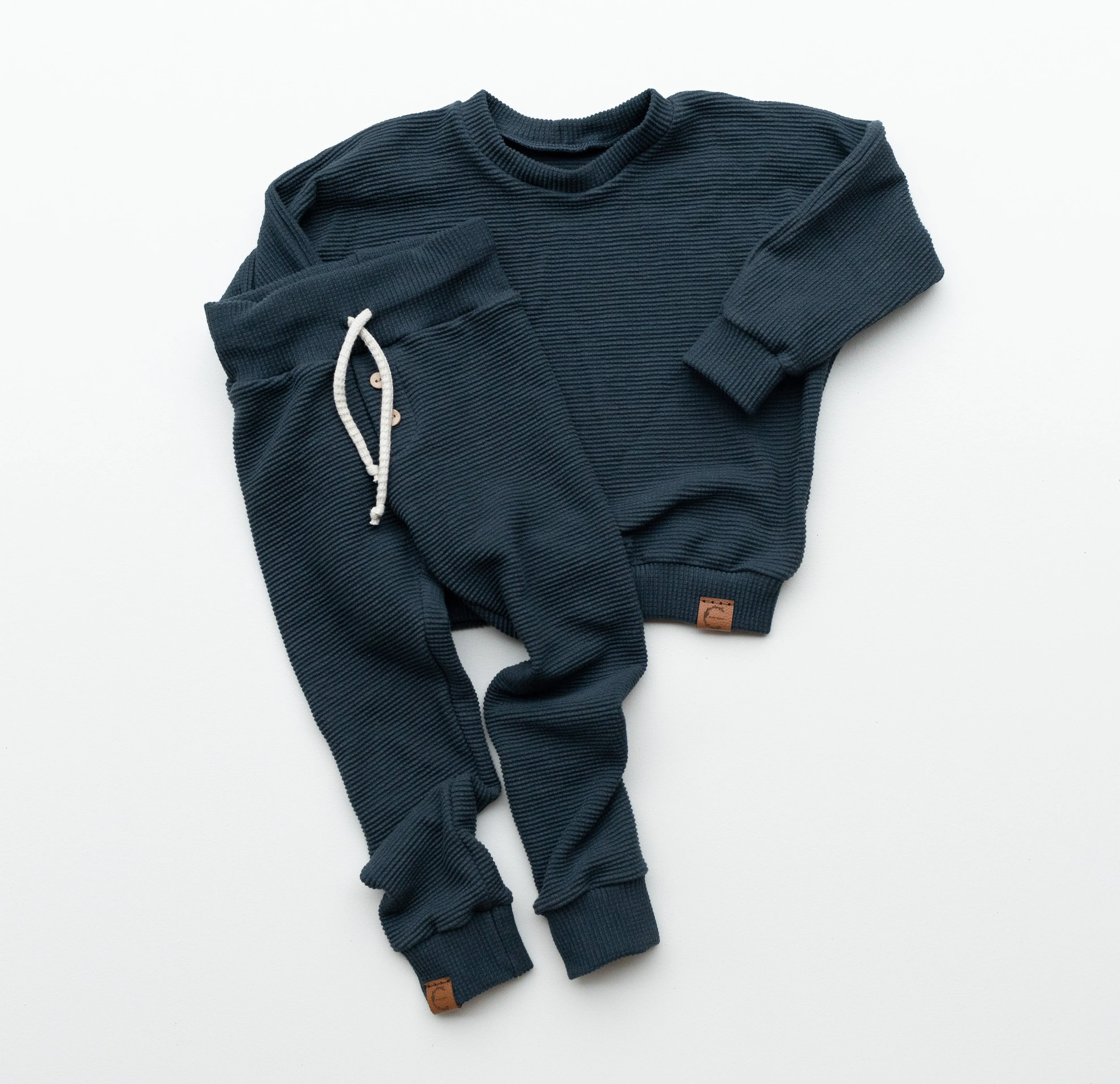Organic Waffle Knit Crew Neck Pullover - Midnight Blue