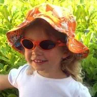 Sunglasses & Sun Hat Gift Set