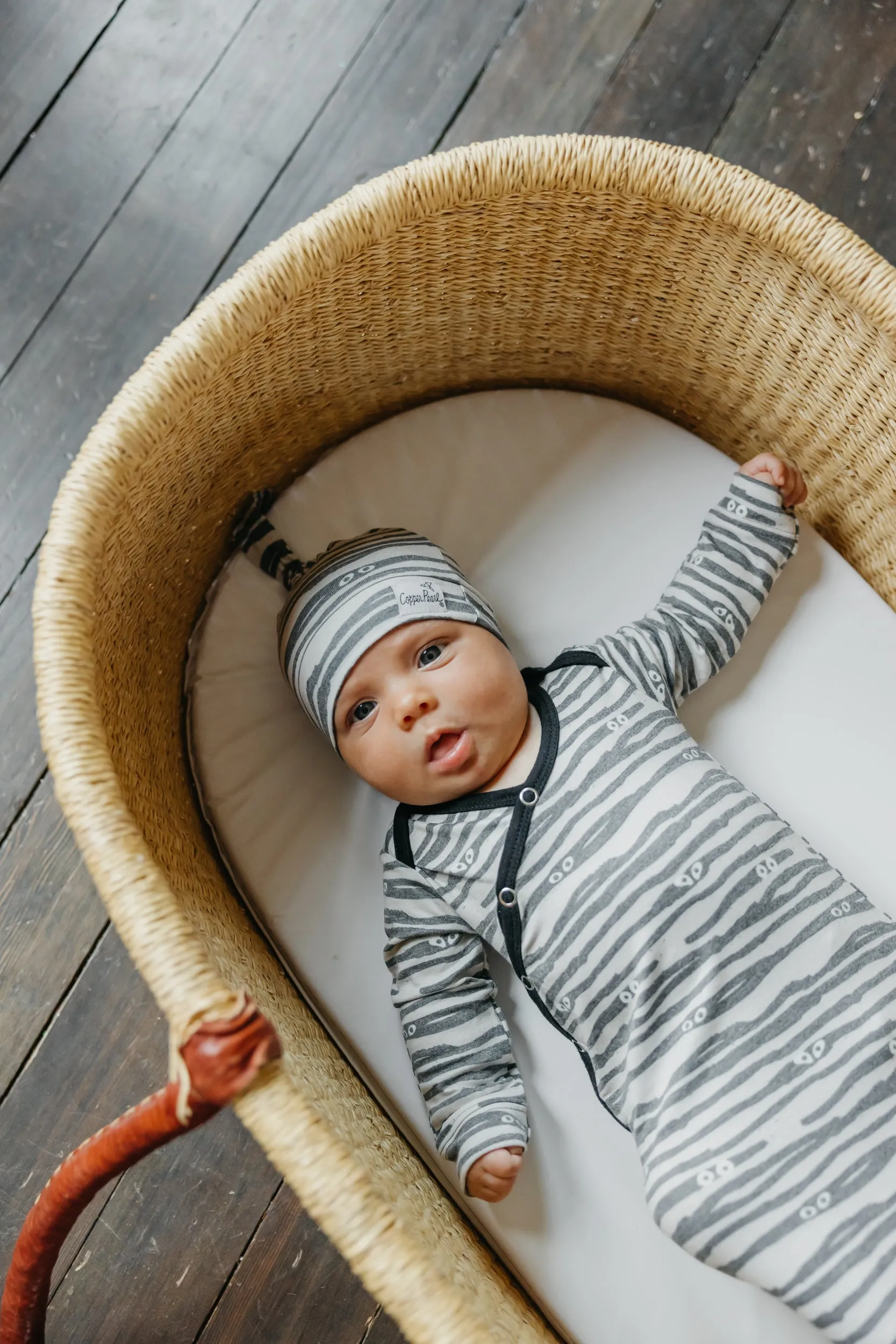 Top Knot Hat - Mummy