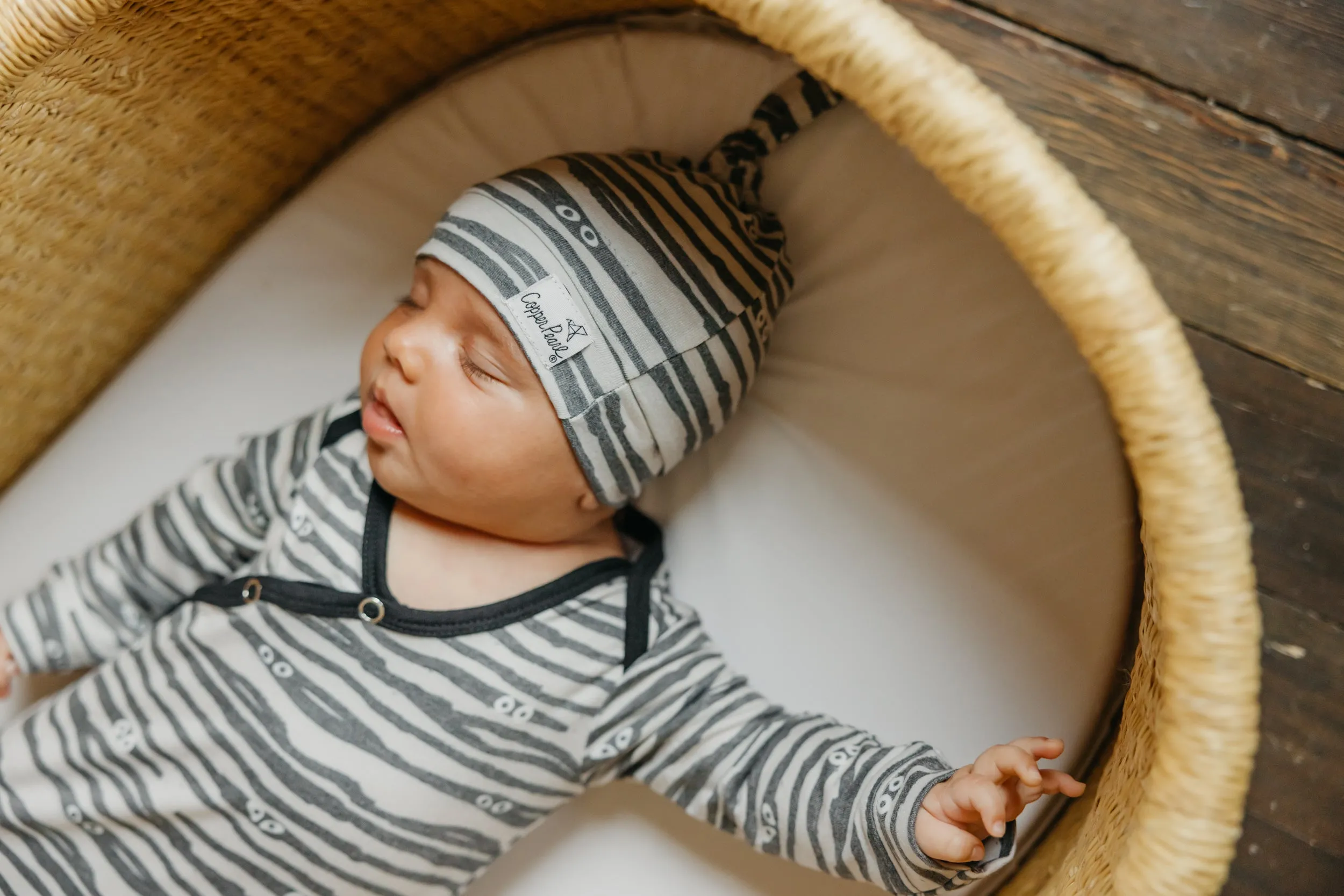 Top Knot Hat - Mummy